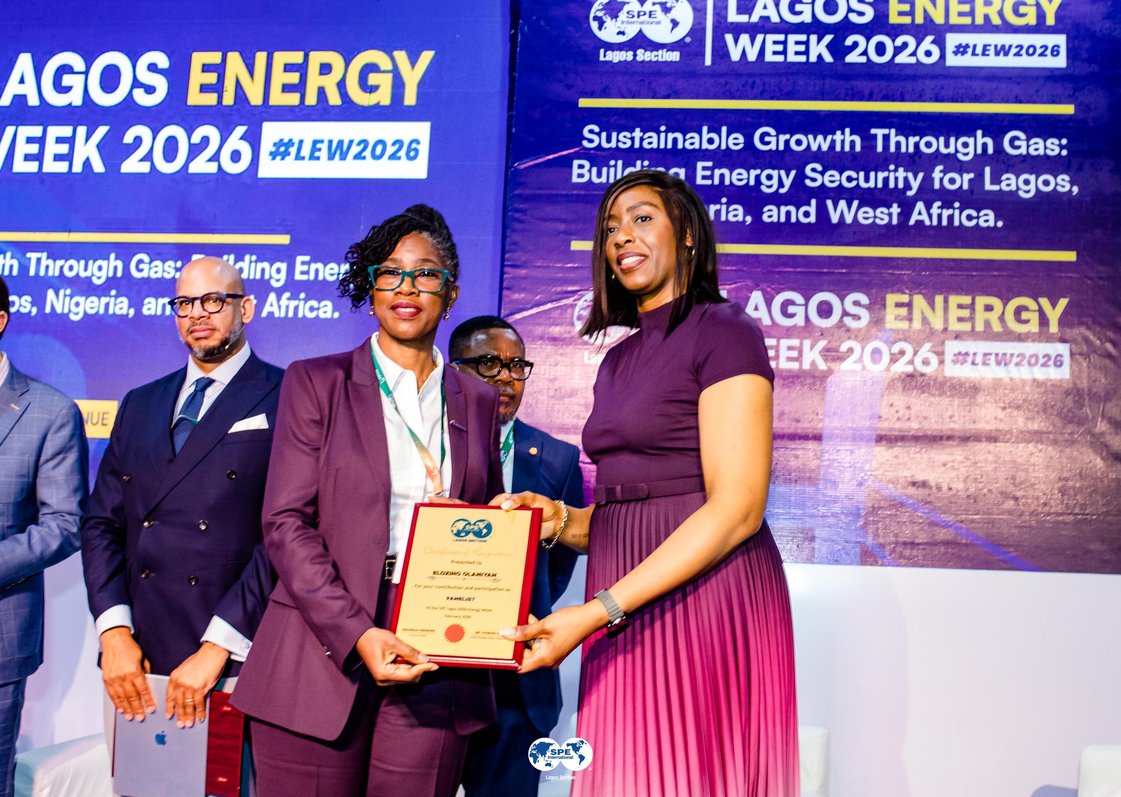 Speaker plaque presentation