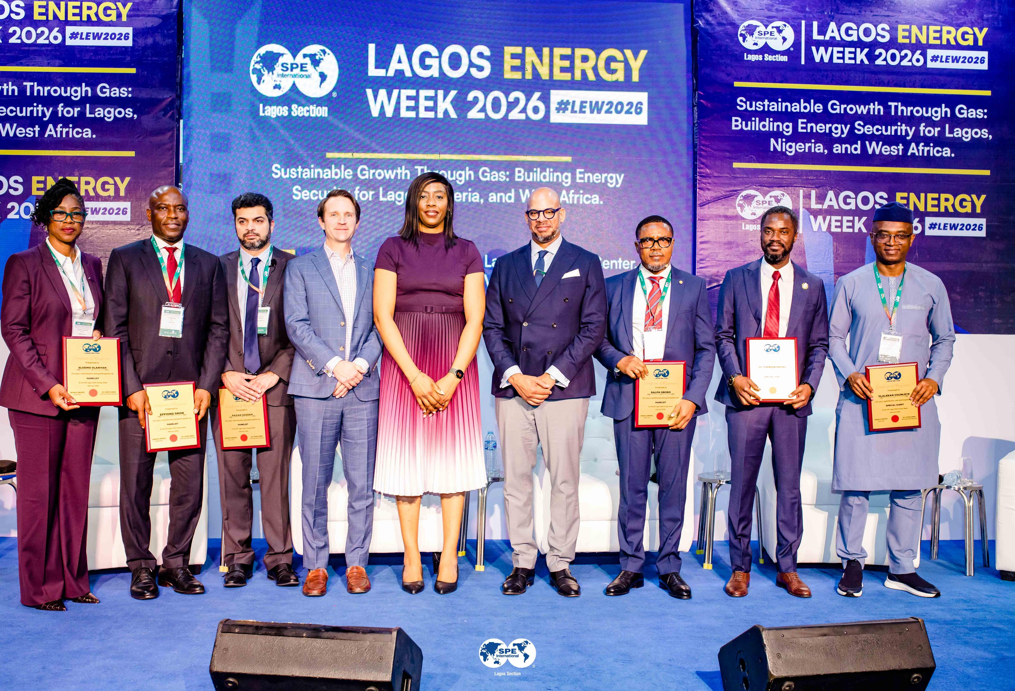 Speaker plaque presentation