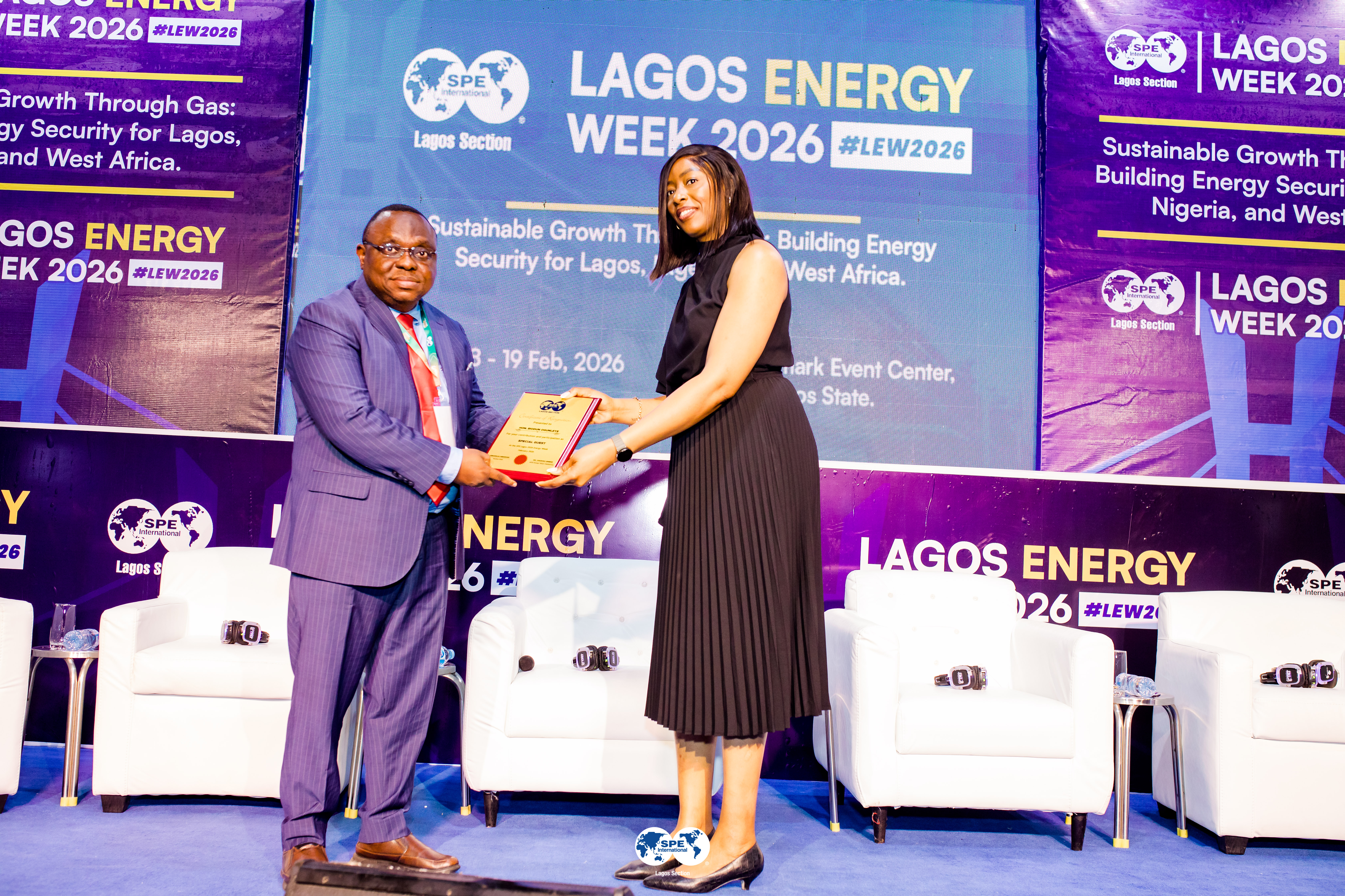 Speaker plaque presentation