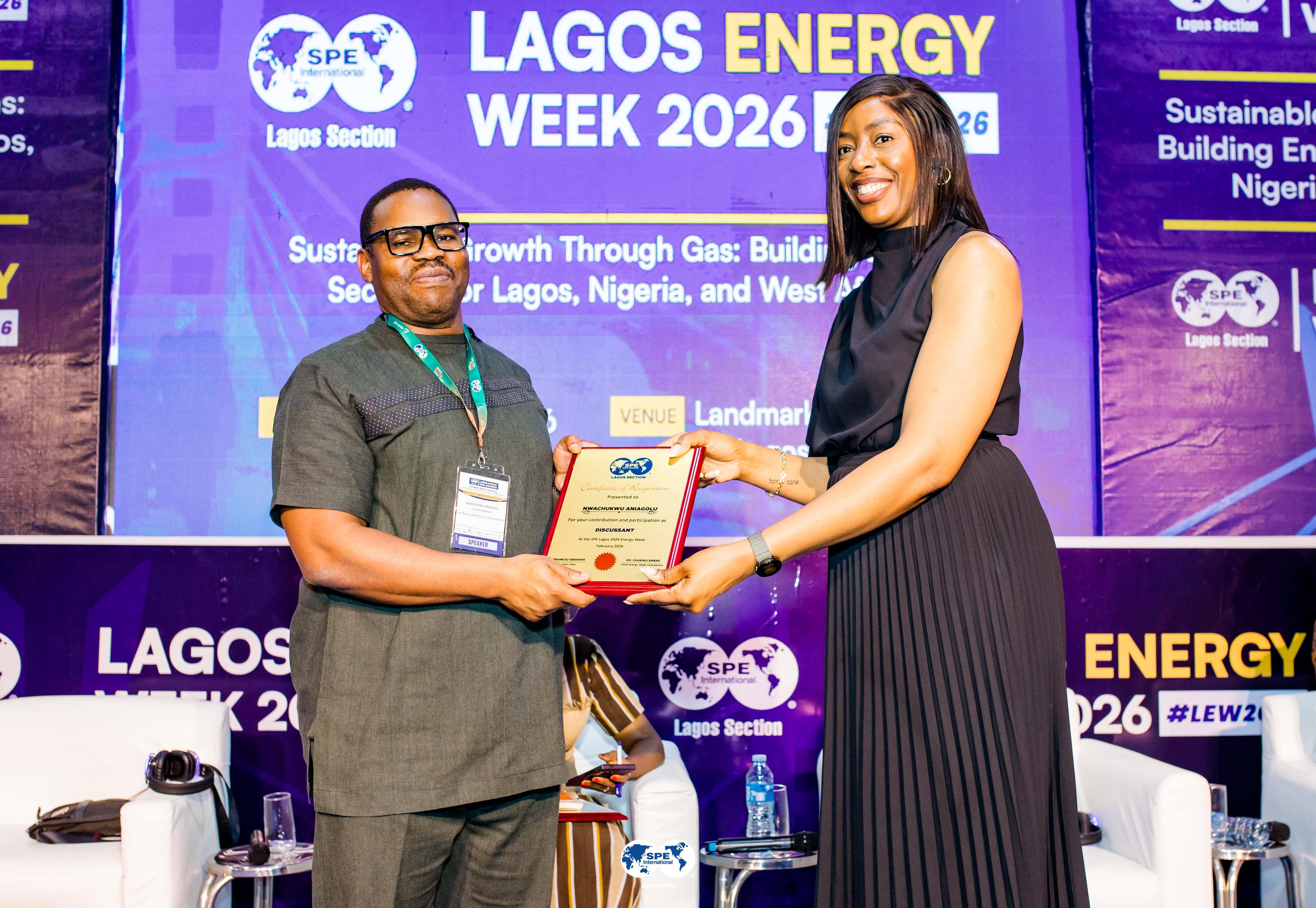 Speaker plaque presentation